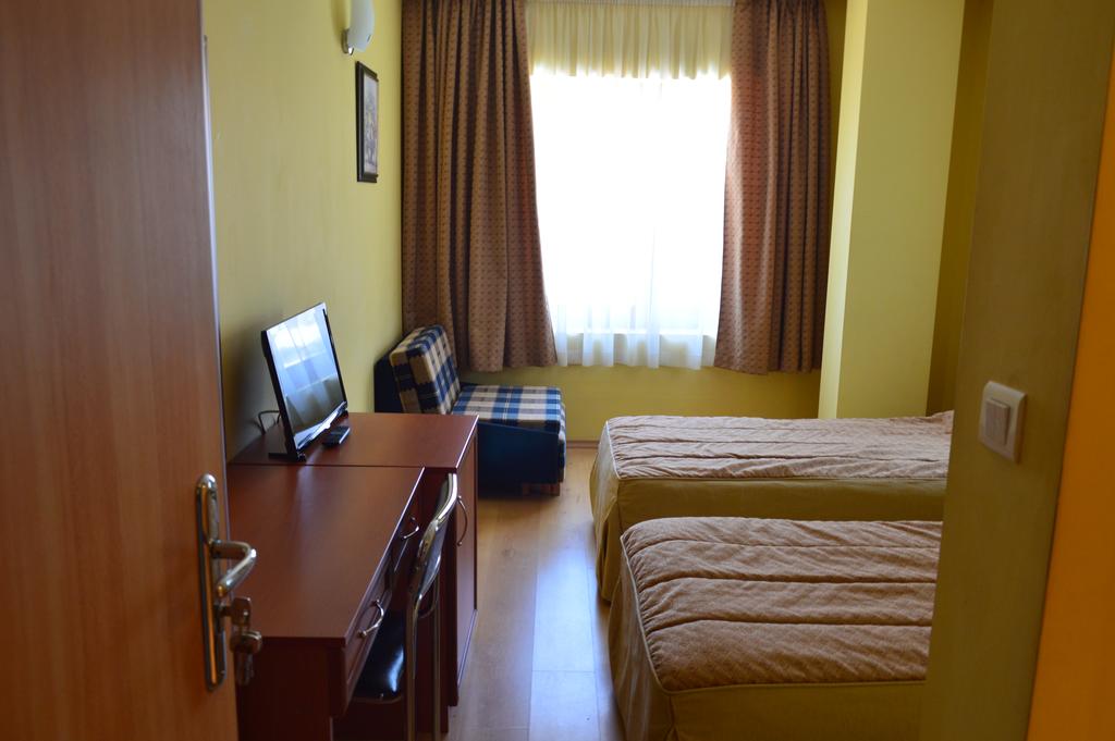 STANKOFF_HOTEL_NESSEBAR_BULGARIA_AIR_TOUR_TRAVEL
